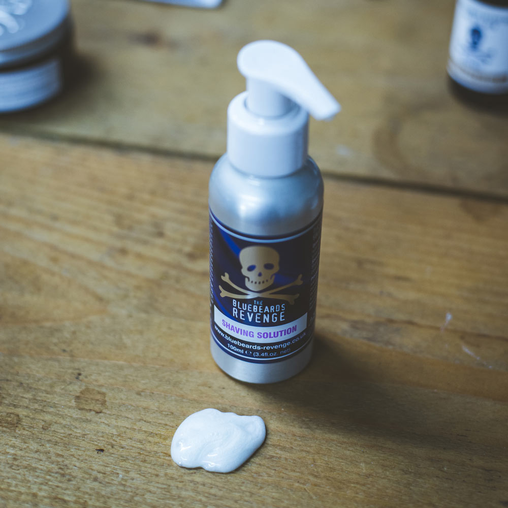 Гель-крем для бритья The Bluebeards Revenge Shaving Solution 100мл